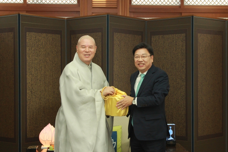 2014.10.14_대전시장 권선택 예방